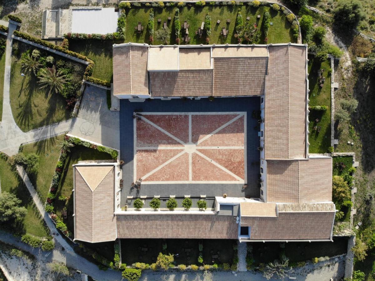 Masseria Del Carrubo Hotel